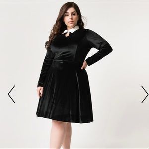 Unique vintage plus size black velvet dress 3x